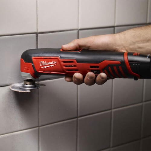 M12 Cordless Multi-Tool (Tool Only) 4 M12 Cordless Multi-Tool (Tool Only)