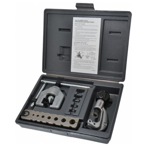 345 3/16 to 5/8" Pipe Flaring Tool, W/ 150 Constant Swing Tubing Cutter & Case