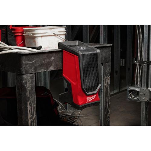 M18 Bluetooth Jobsite Speaker 11 M18 Bluetooth Jobsite Speaker