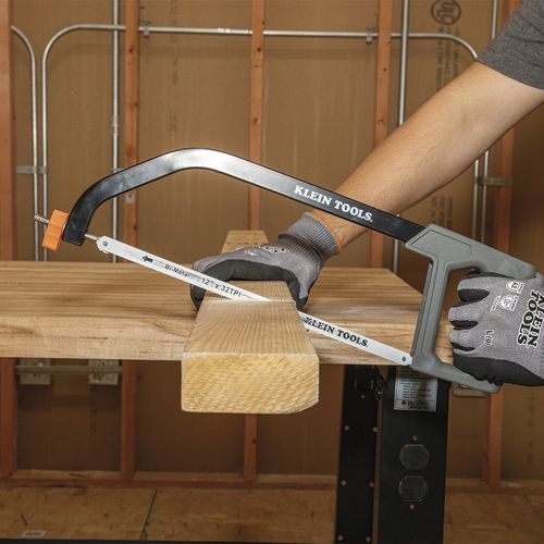 Full-Frame Finish-Cut Hacksaw 8 Full-Frame Finish-Cut Hacksaw