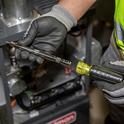 8-in-1 HVAC Slide Drive Screwdriver / Nut Driver 5 8-in-1 HVAC Slide Drive Screwdriver / Nut Driver