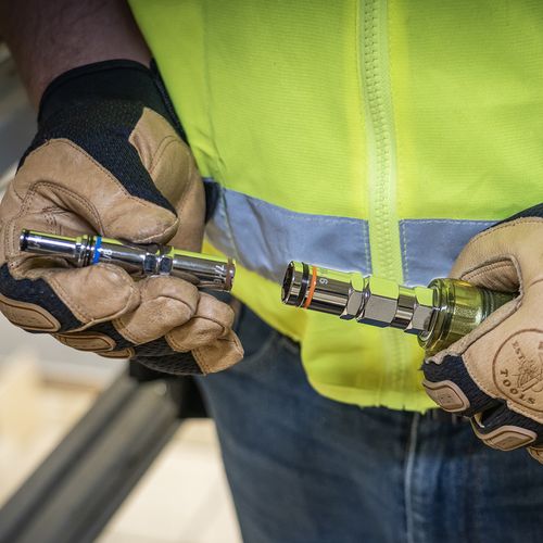 9-in-1 Pass Through Multi-Nut Driver 6 9-in-1 Pass Through Multi-Nut Driver